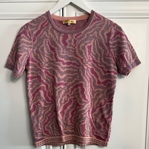 Camela Women’s Size US 8 Pink/Purple Zebra Print Crew Neck Short Sleeve Sweater